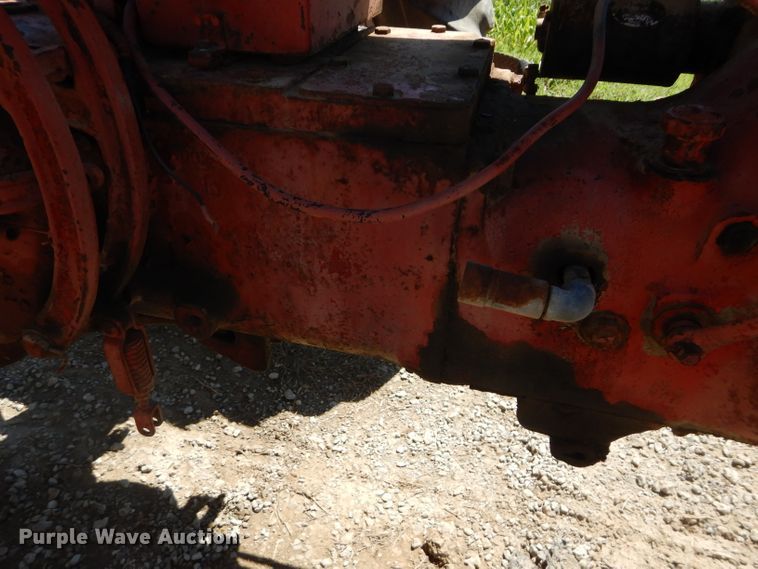 image for item DD6409 1944 International Farmall M tractor