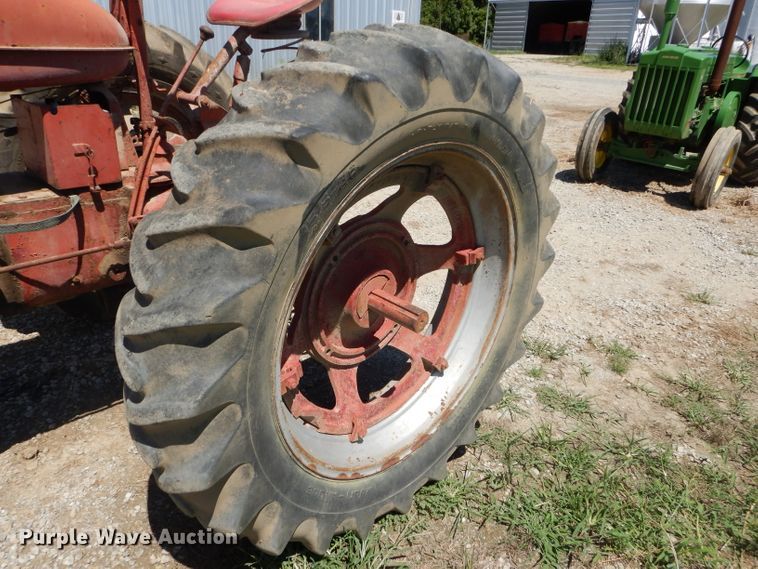 image for item DD6409 1944 International Farmall M tractor