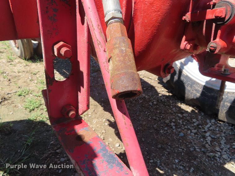 image for item DD6411 1953 International Farmall Super H tractor