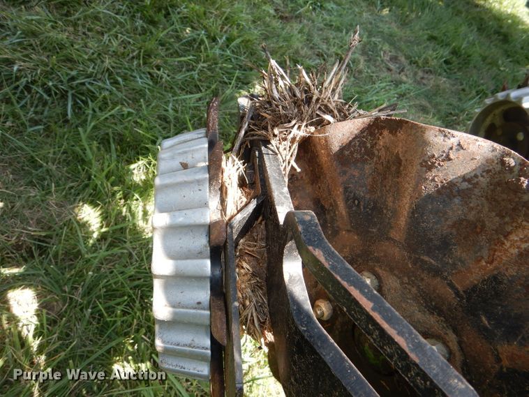 image for item DG4837 2011 John Deere 1770NT no-till planter