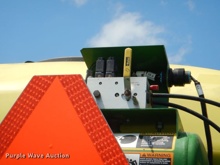 image for item DG4837 2011 John Deere 1770NT no-till planter