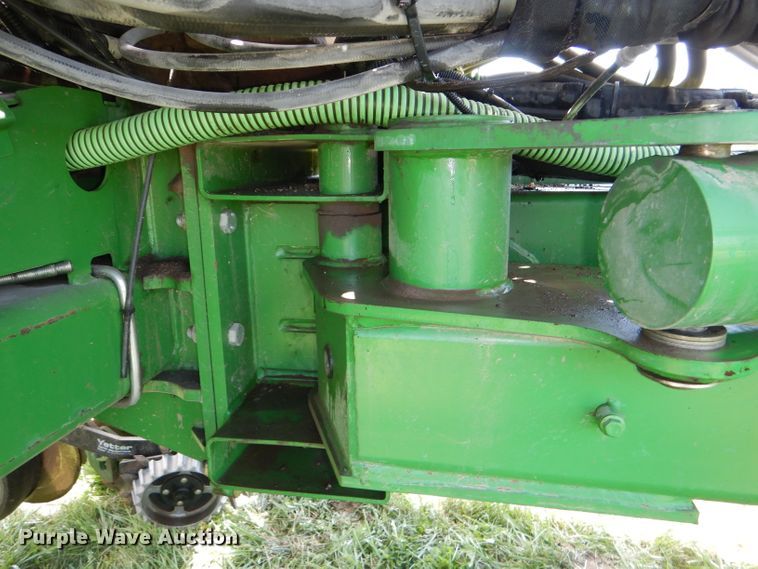 image for item DG4837 2011 John Deere 1770NT no-till planter