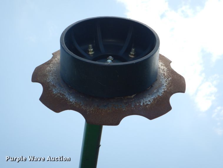 image for item DG4837 2011 John Deere 1770NT no-till planter