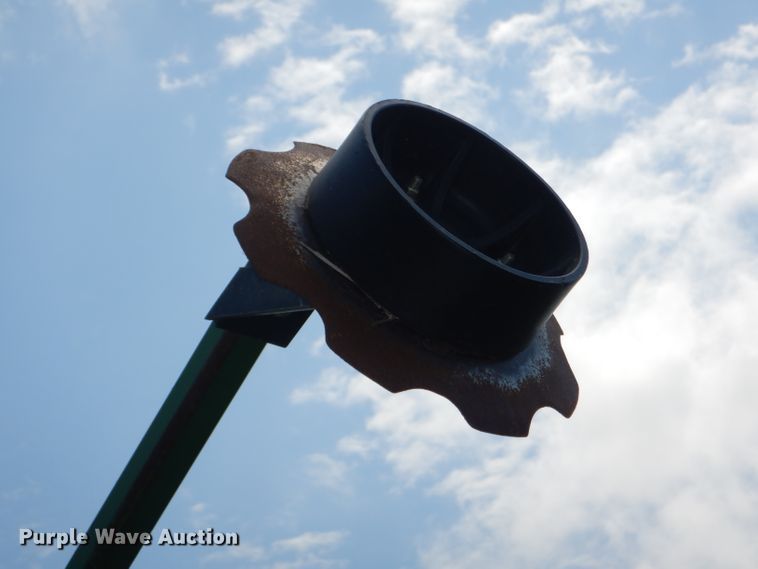 image for item DG4837 2011 John Deere 1770NT no-till planter