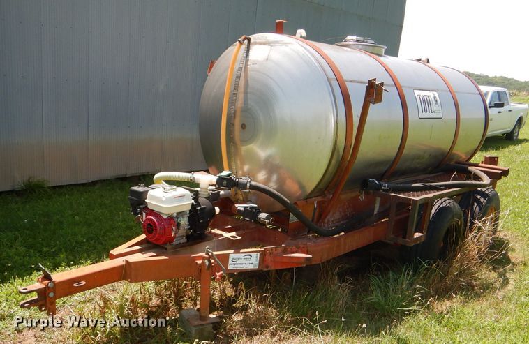 image for item DG4838 1977 Tote K1000 nurse tank trailer