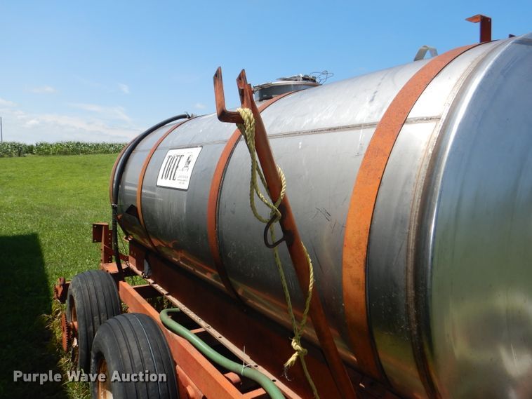 image for item DG4838 1977 Tote K1000 nurse tank trailer