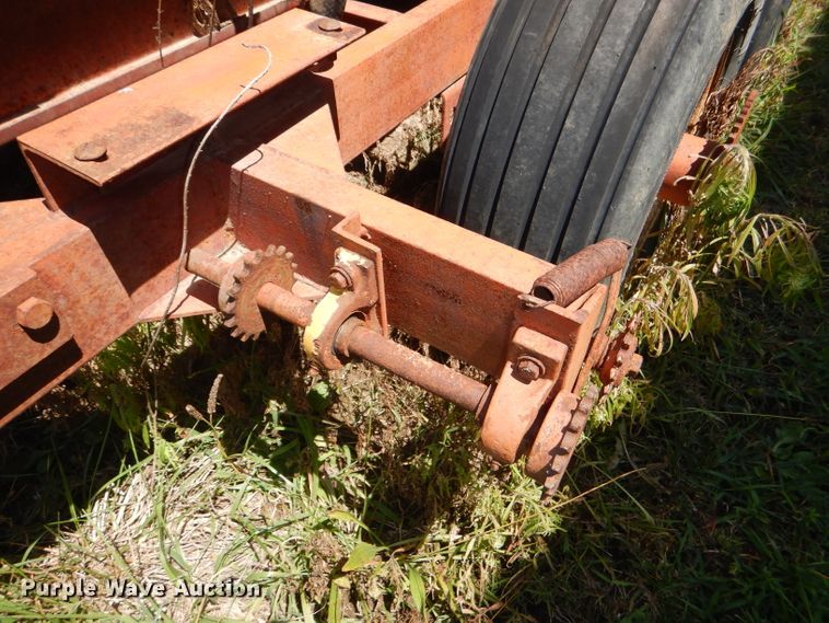 image for item DG4838 1977 Tote K1000 nurse tank trailer