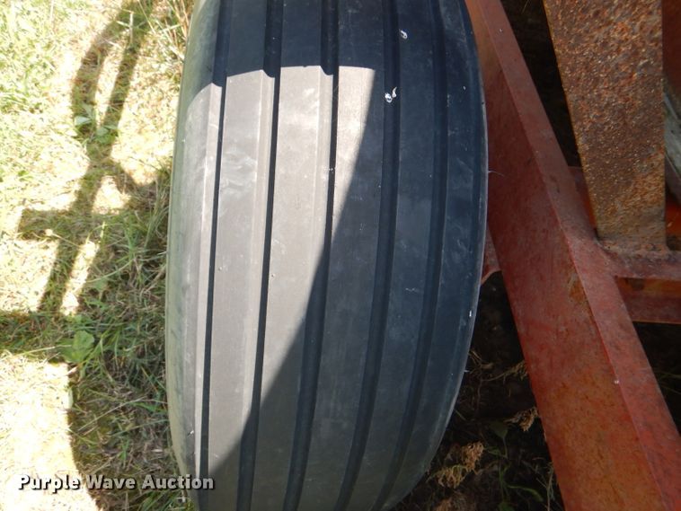 image for item DG4838 1977 Tote K1000 nurse tank trailer