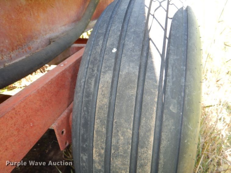 image for item DG4838 1977 Tote K1000 nurse tank trailer