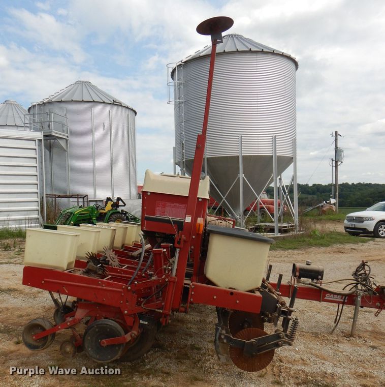 image for item DG4839 Case IH 955 Cyclo Air planter