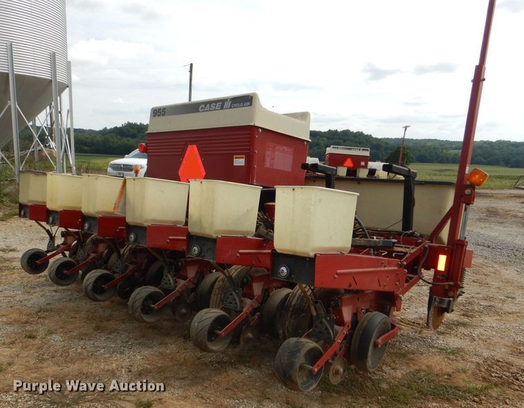 image for item DG4839 Case IH 955 Cyclo Air planter