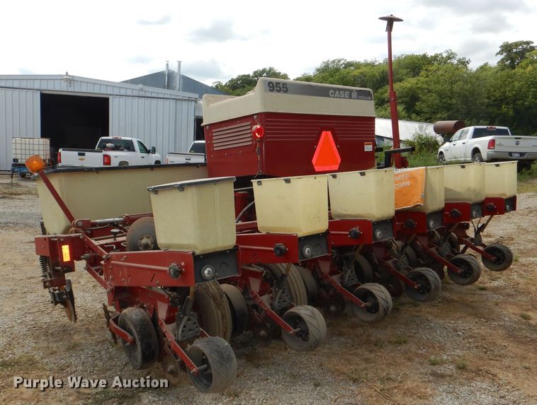 image for item DG4839 Case IH 955 Cyclo Air planter