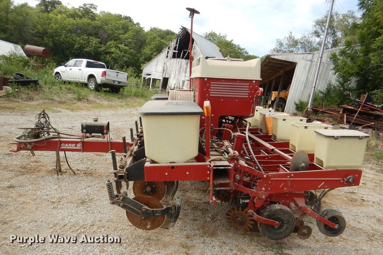 image for item DG4839 Case IH 955 Cyclo Air planter