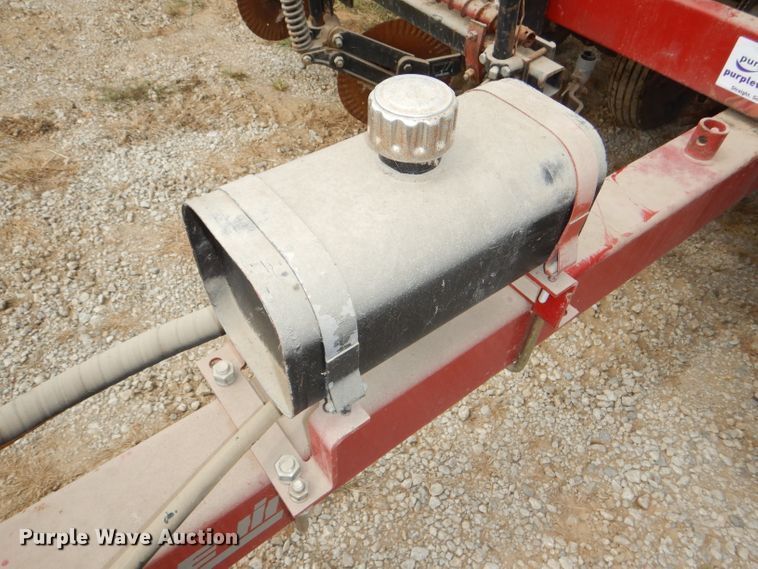 image for item DG4839 Case IH 955 Cyclo Air planter