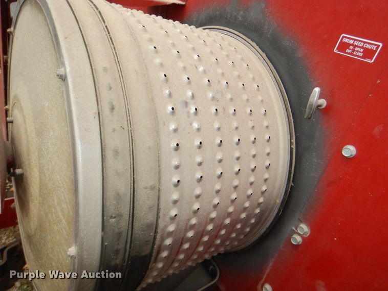 image for item DG4839 Case IH 955 Cyclo Air planter