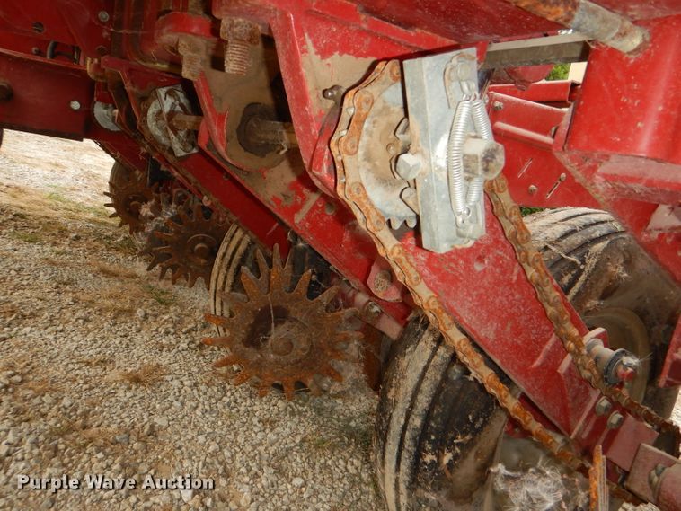 image for item DG4839 Case IH 955 Cyclo Air planter