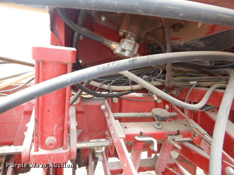 image for item DG4839 Case IH 955 Cyclo Air planter