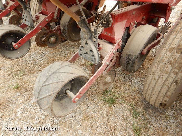 image for item DG4839 Case IH 955 Cyclo Air planter