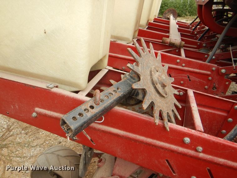 image for item DG4839 Case IH 955 Cyclo Air planter