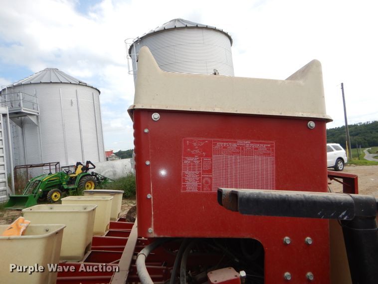 image for item DG4839 Case IH 955 Cyclo Air planter