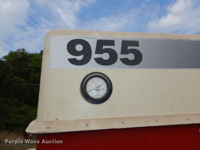 image for item DG4839 Case IH 955 Cyclo Air planter