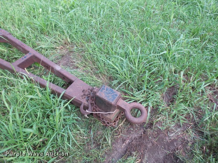 image for item DH2504 Parker 2600 gravity wagon