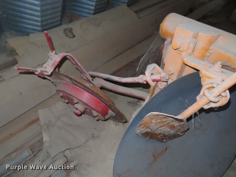 image for item FJ9239 MM three bottom disk plow