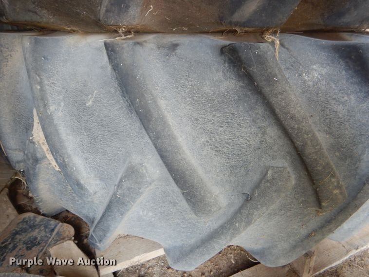 image for item FP9164 (3) 24.5-32 tires and wheels