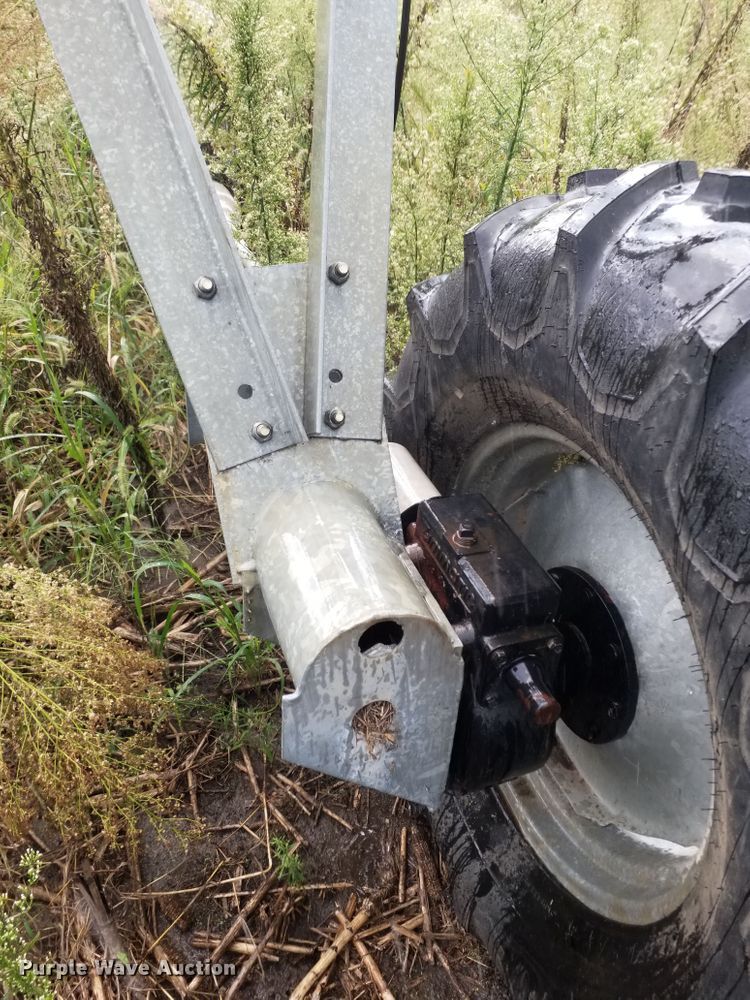 image for item G1901 Zimmatic irrigation pivot