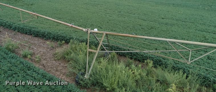 image for item G1902 Zimmatic irrigation pivot