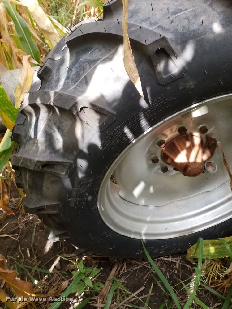 image for item G1903 Zimmatic irrigation pivot