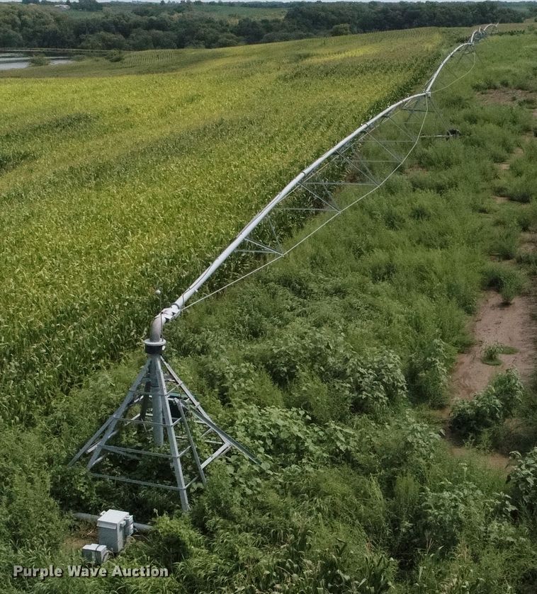 image for item G1904 Zimmatic irrigation pivot