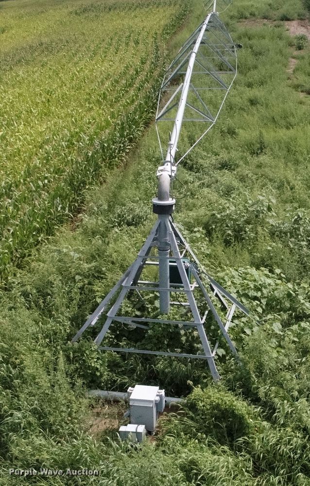 image for item G1904 Zimmatic irrigation pivot