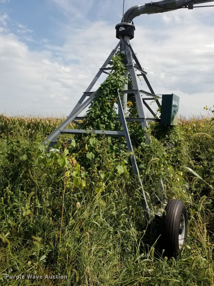 image for item G1904 Zimmatic irrigation pivot