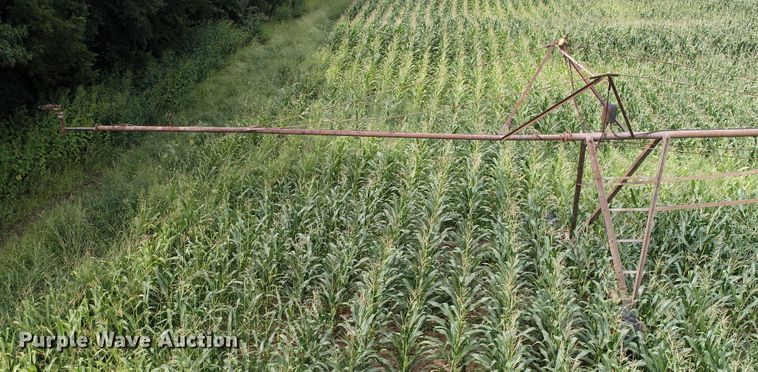 image for item G1905 Zimmatic irrigation pivot