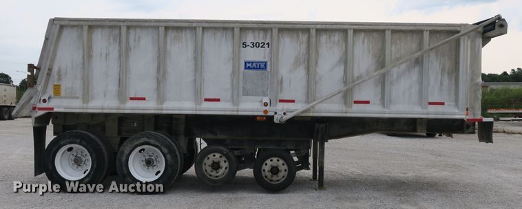 image for item DB10220 2014 Mate end dump trailer
