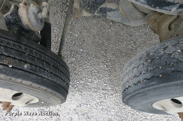 image for item DB10220 2014 Mate end dump trailer