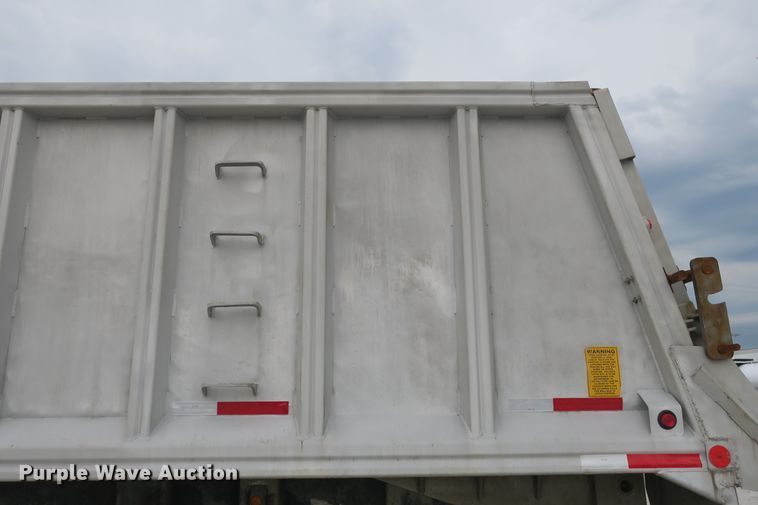 image for item DB10220 2014 Mate end dump trailer