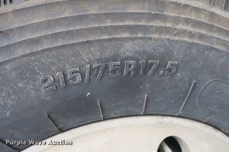 image for item DB10220 2014 Mate end dump trailer