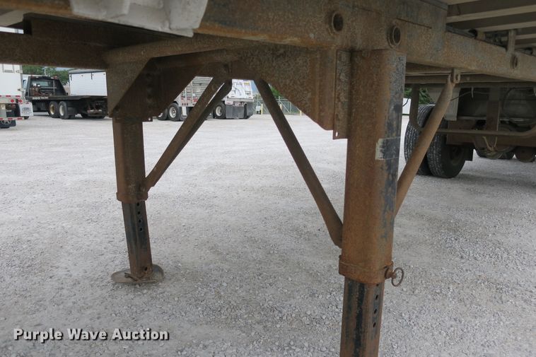 image for item DB10221 1989 Ravens end dump trailer