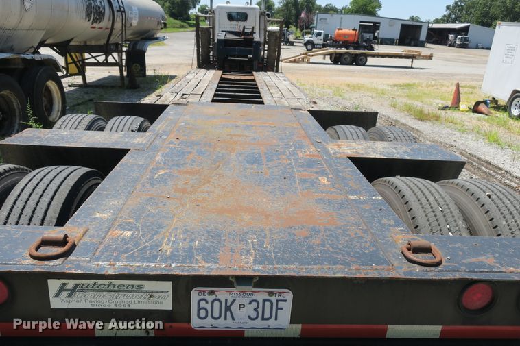 image for item DB10231 2006 Witzco Challenger lowboy equipment trailer