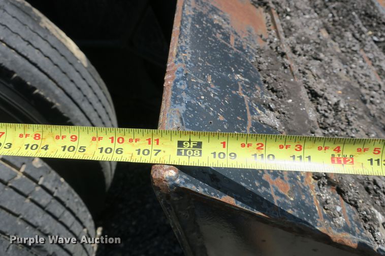 image for item DB10231 2006 Witzco Challenger lowboy equipment trailer