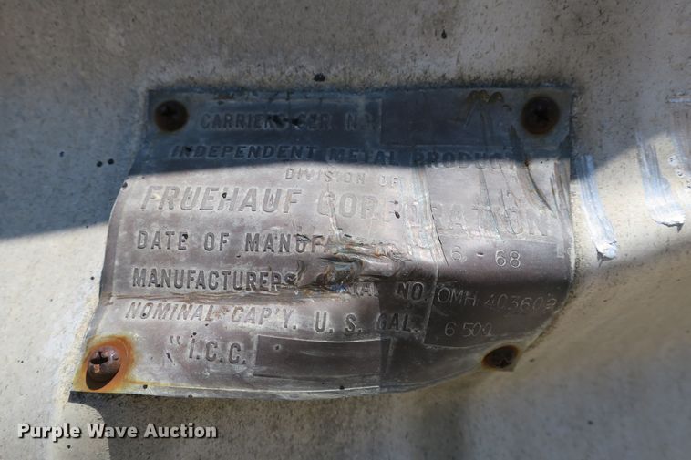 image for item DB10232 1968 Fruehauf TEHF2E asphalt trailer