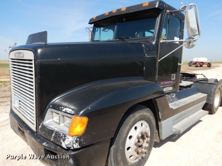 image for item DC5008 1996 Freightliner FLD semi truck
