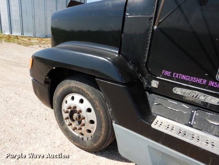 image for item DC5008 1996 Freightliner FLD semi truck