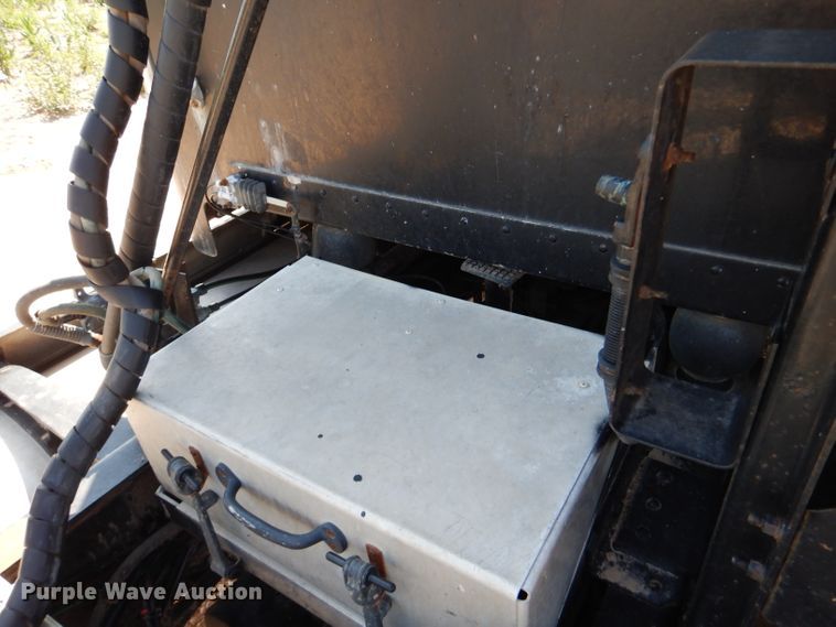 image for item DC5008 1996 Freightliner FLD semi truck