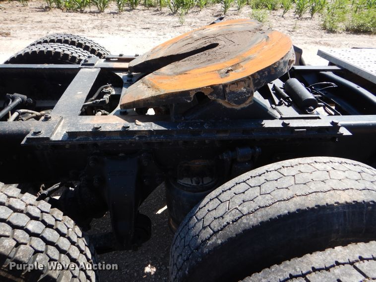 image for item DC5008 1996 Freightliner FLD semi truck