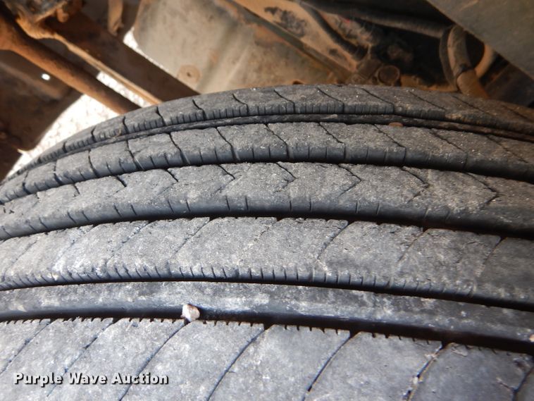 image for item DC5008 1996 Freightliner FLD semi truck