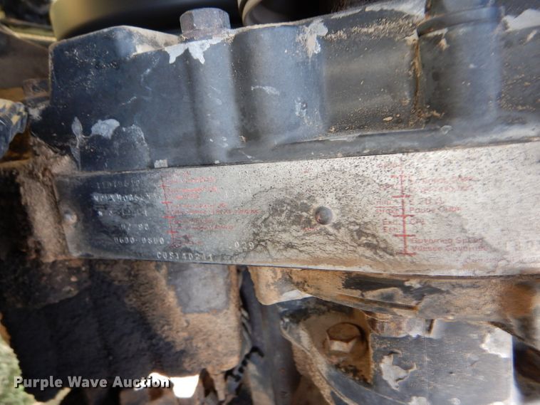 image for item DC5010 1998 International 9100 semi truck