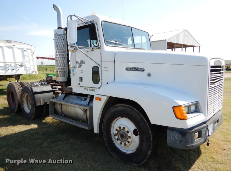 image for item DC5011 1991 Freightliner FLD semi truck